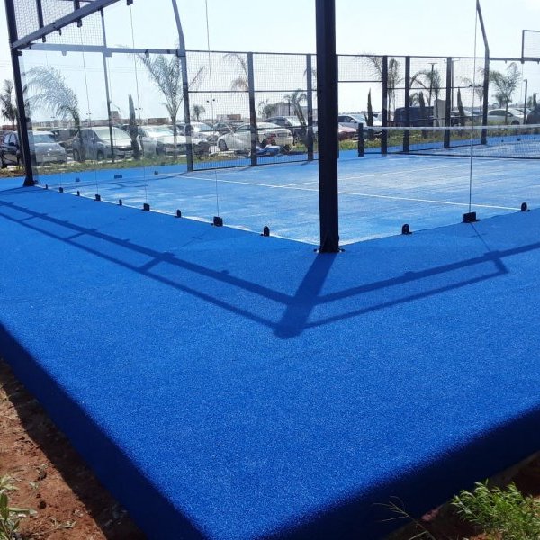Kıbrıs Padel Tenis Kortu Yapımı - Mediterra Padel