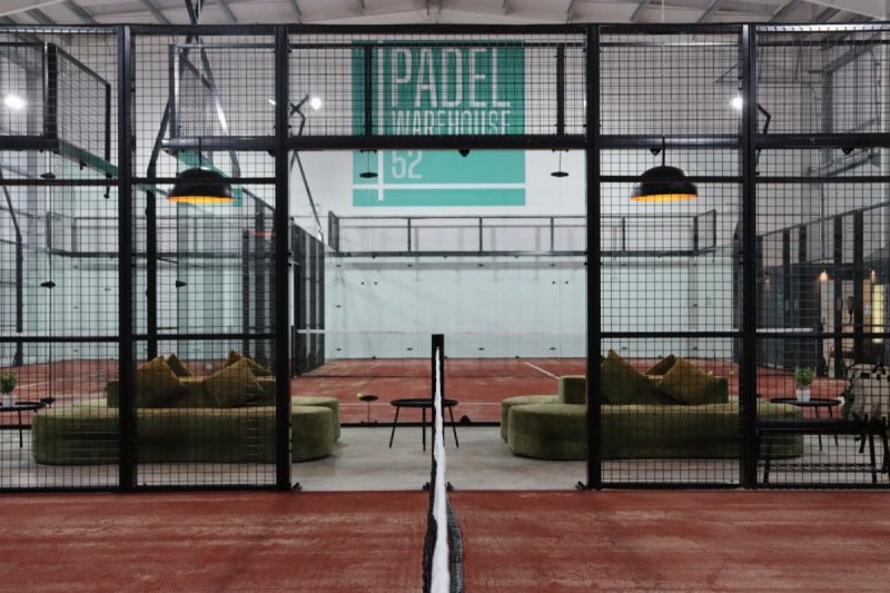 Full Panoramic Padel Court Installation in the UK – Padel Warehouse 52 Wolverhampton