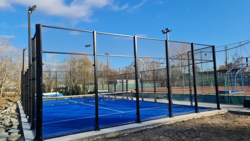 Klasik Padel Kortu