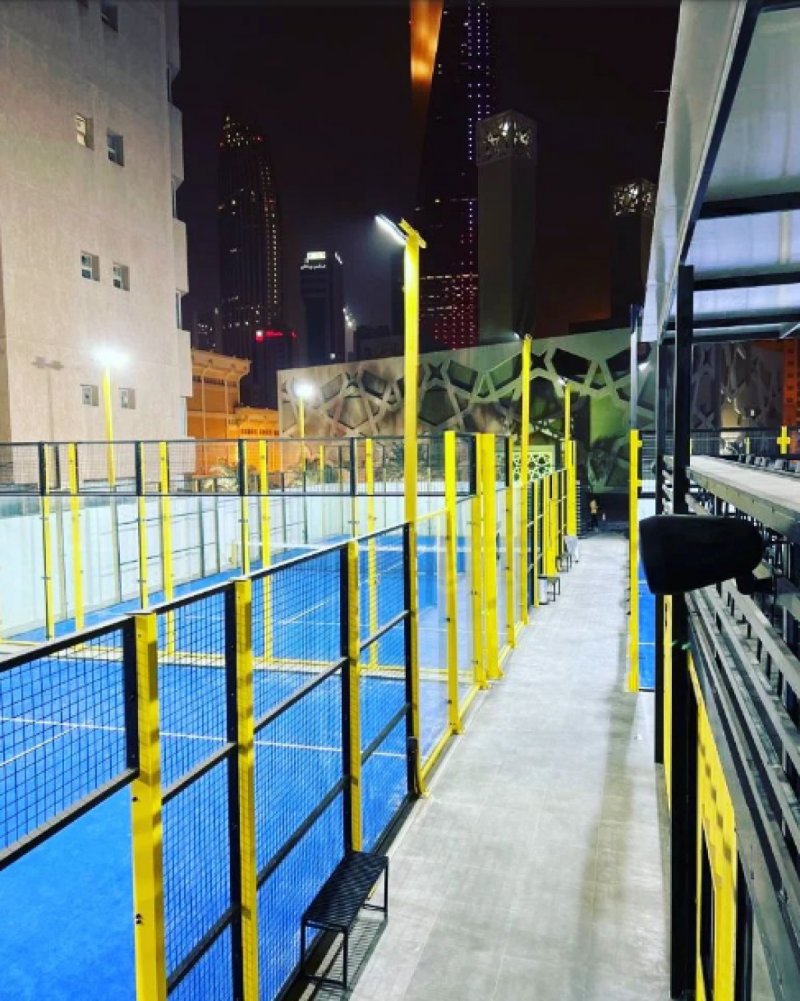 Klasik Padel Kortu