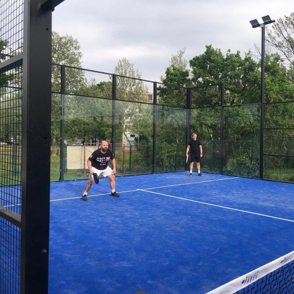 Klasik Padel Kortu